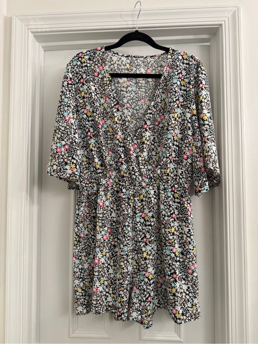 Floral V-Neck Black Romper Dress - Casual Summer
